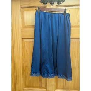 Velrose Women's Half Slip Small? Navy Medium Lace Hem Made in Honduras